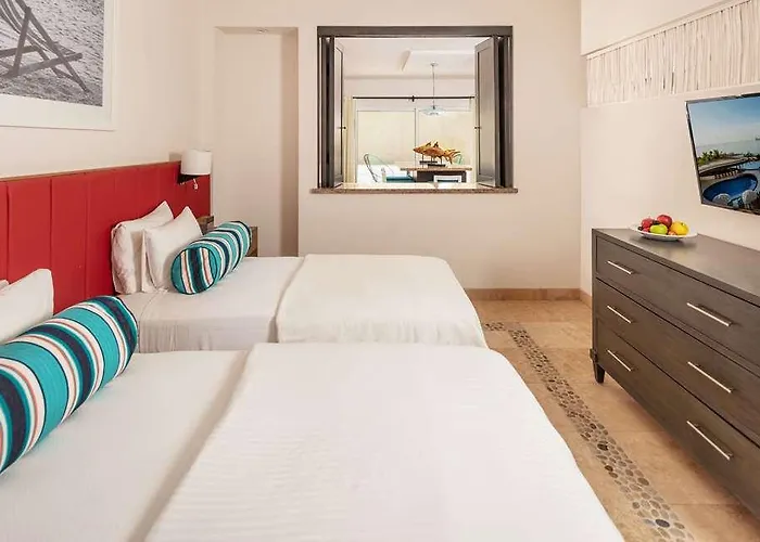 Hotel Corazon Cabo And